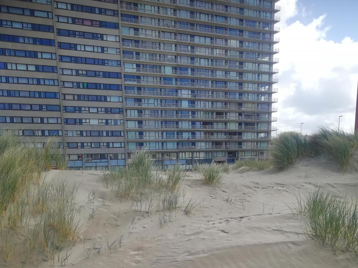 Zeebriesje Apartment Oostduinkerke Exterior foto
